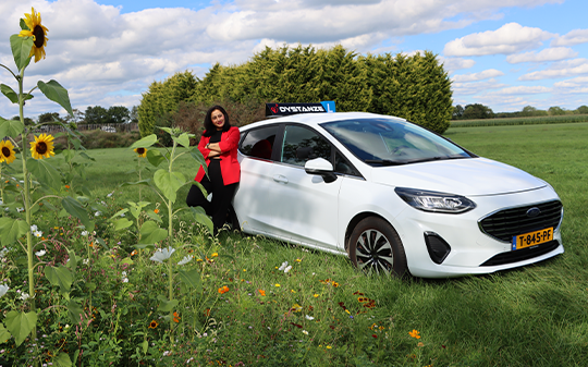 contact-location__inner__item__image